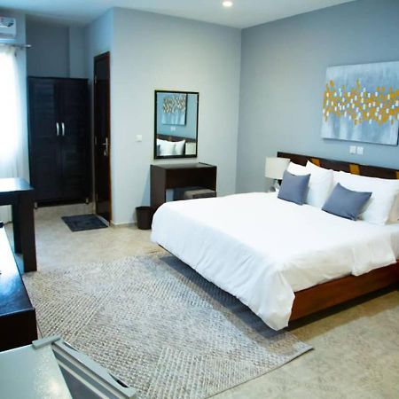 Onyx Hotel Ямусукро Екстериор снимка