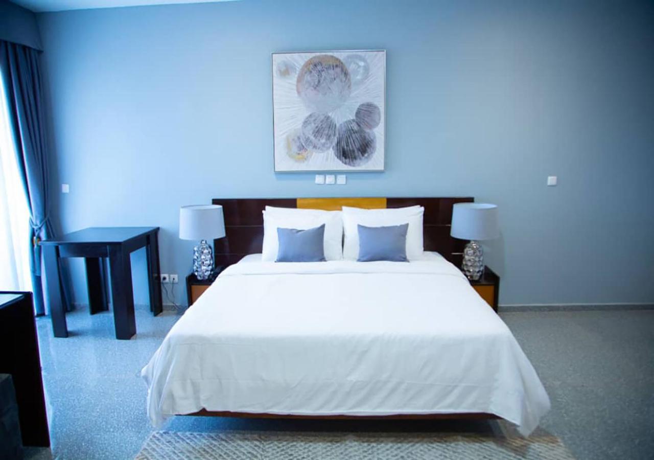 Onyx Hotel Ямусукро Екстериор снимка